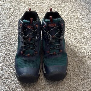 Keen Kid’s Green and Black Hiking Shoes